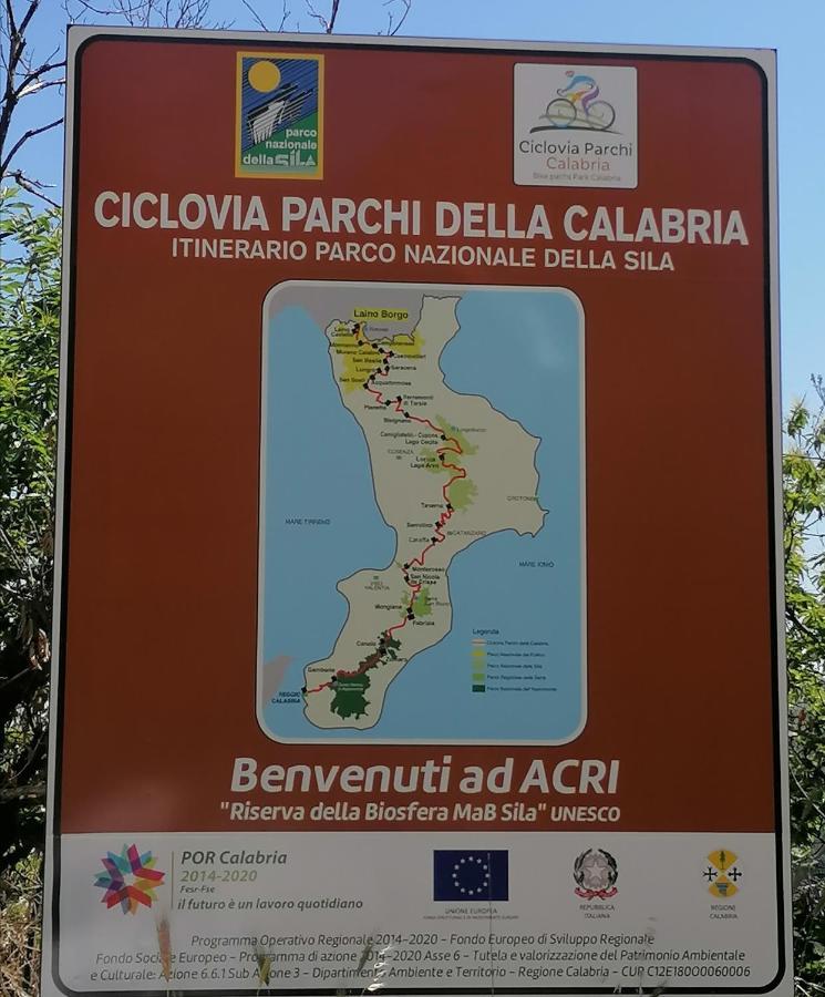 B&B La Rosa Dei Venti Acri Екстер'єр фото